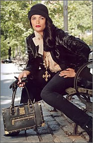 plus model angellika